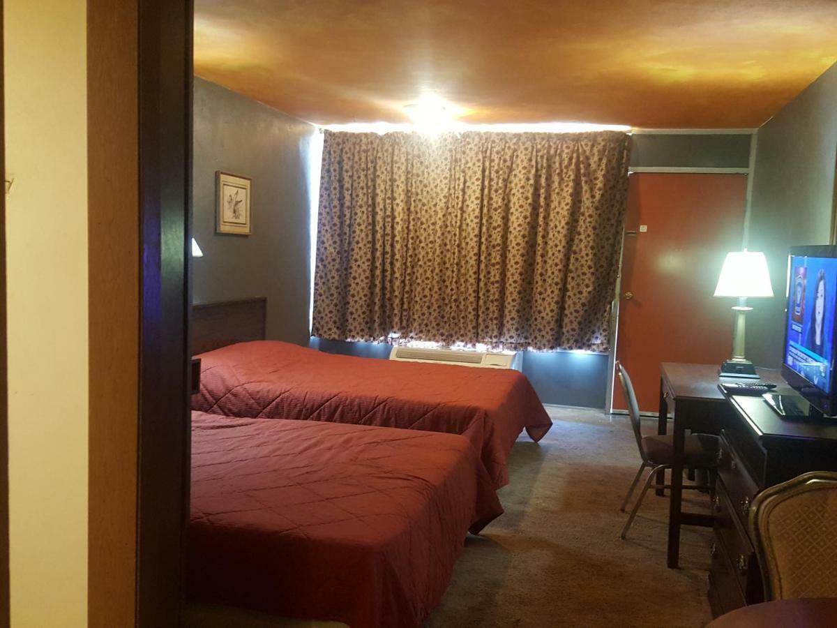 Mound Haven Motel Brookville Экстерьер фото